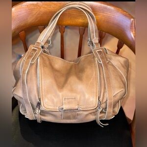 ✨ Kooba Jonnie Leather Tote – Buttery Soft
- Rich Color - NWT - Retail $498